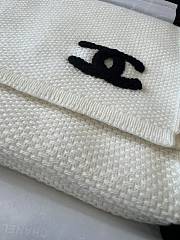 Colestore Chanel Scarft C Logo White  - 4