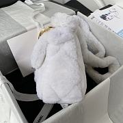 Colestore Chanel Flap Bag Fur White 23*16*12*cm - 5