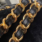 Colestore Chanel Flap Bag Fur Black 15X20.5X8cm - 2