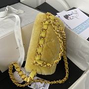 Colestore Chanel Flap Bag Fur Yellow 15X20.5X8cm - 3