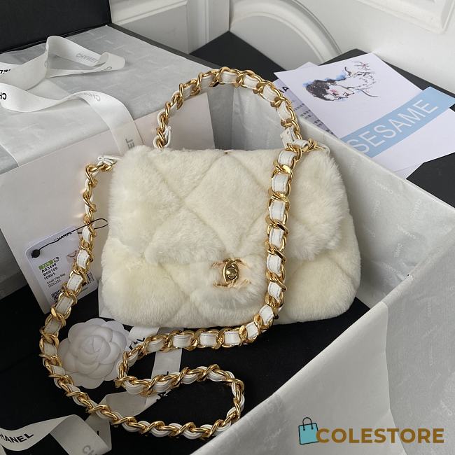 Colestore Chanel Flap Bag Fur White 15X20.5X8cm - 1