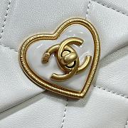 Colestore Chanel Heart White 18X13.5X5.5cm - 6