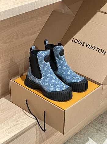 Colestore Louis Vuitton LV Logo Boots Denim