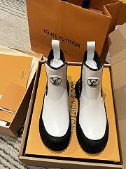 Colestore Louis Vuitton LV Logo Boots Leather White  - 5
