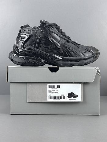 Colestore Balenciaga Runner Sneaker Full Black