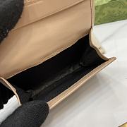 Colestore Gucci Wallet Leather Beige 7.5 x 11 x 2 cm - 5