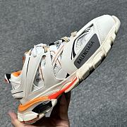 Colestore Balenciaga Track Sneaker Triple Orange  - 4