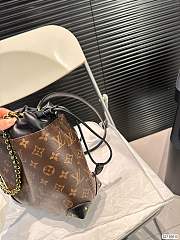 Colestore Louis Viuitton Noé Trunk PM Brown Chocolate 23 x 23 cm - 4