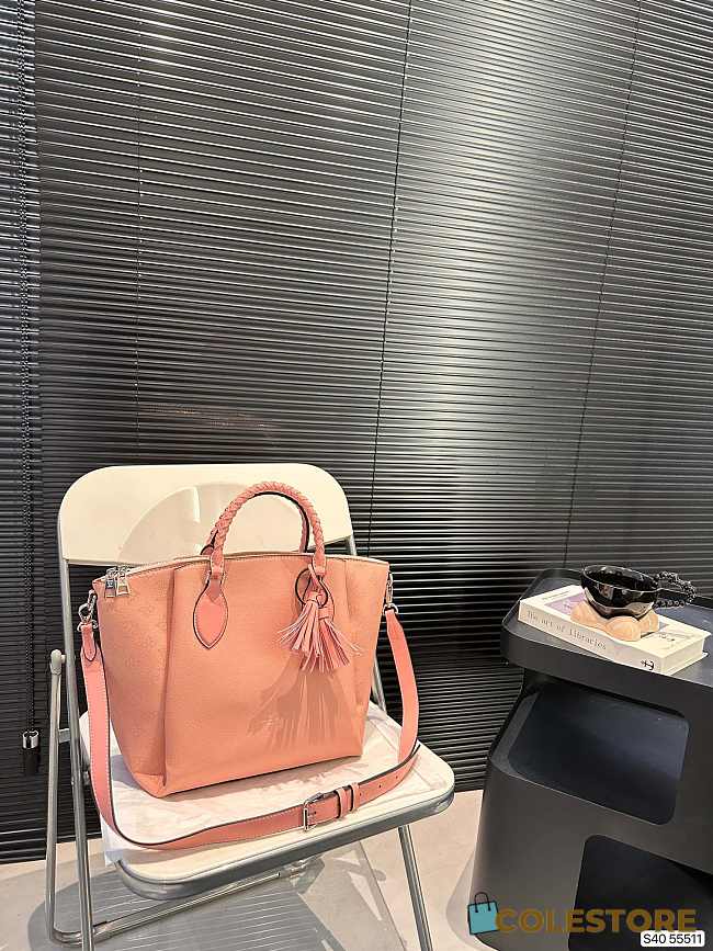 Colestore Louis Vuitton Lock It Tote Pink 24 x 28 cm - 1