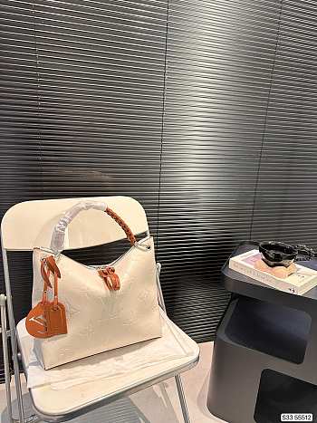 Colestore Louis Vuitton Tote White 31 x 28 cm