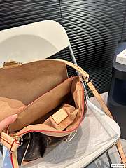 Colestore Louis Vuitton Handbag Monogram 31 x 21 cm - 5