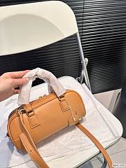 Colestore Loewe Amazona 23 Cropped bag in nappa calfskin Beige 24 x 11 cm  - 4