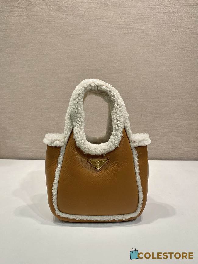 Colestore Prada Shearling mini Brown 18 x 15.5 x 10cm - 1