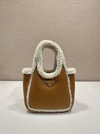 Colestore Prada Shearling mini Brown 18 x 15.5 x 10cm
