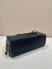 Colestore Prada Re-Nylon and leather medium top-handle bag with padlock Black 29 x 12.5 x 10cm - 3