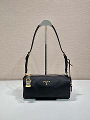 Colestore Prada Medium Re-Nylon and leather shoulder bag with padlock Black 27 x 12 x 10.5cm - 1