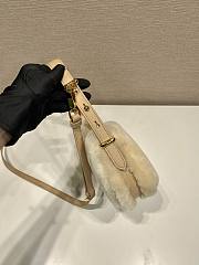 Colestore Prada Arqué Shearling and Leather Shoulder Bag Women White 22.5 x 18.5 x 6.5cm - 6