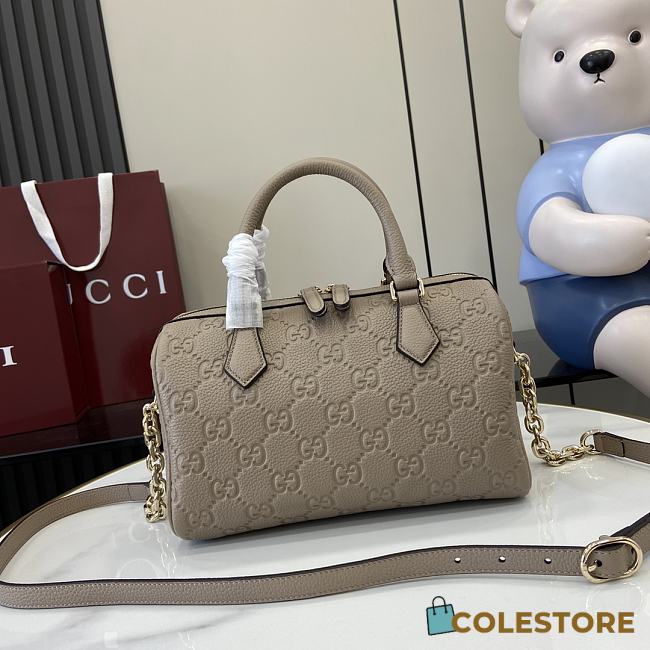 Colestore GUCCI GG Emblem Top Handle Bag Dover 25.5 x 16 x 14 cm - 1
