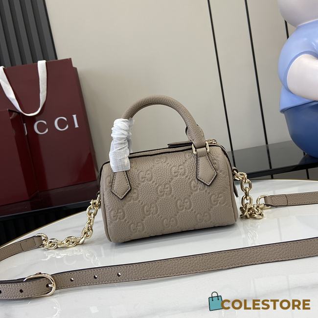 Colestore GUCCI GG Emblem Small Top Handle Bag Dover 16.5 x 10 x 8cm - 1