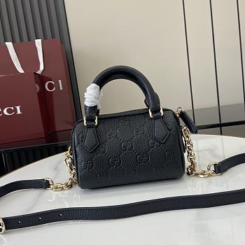 Colestore GUCCI GG Emblem Small Top Handle Bag Black 16.5 x 10 x 8cm