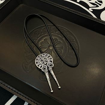 Colestore Chrome Heart Necklace 10
