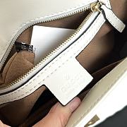 Colestore Gucci GG Marmont Top Handle Bag White 26.5x 20x 9cm - 2