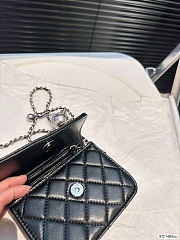 Colestore Chanel 21S Camelia Card Holder w/ Chain Black 12 x 10 cm - 2