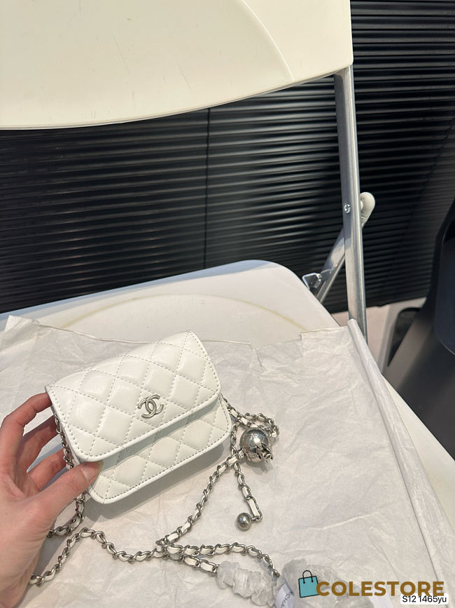 Colestore Chanel 21S Camelia Card Holder w/ Chain White 12 x 10 cm - 1