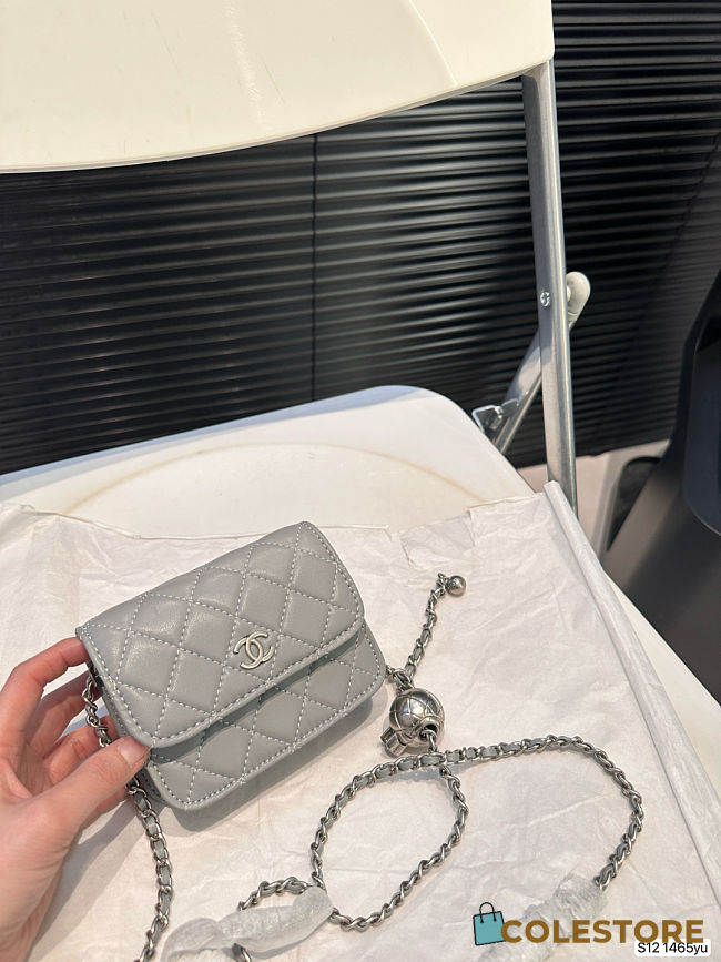 Colestore Chanel 21S Camelia Card Holder w/ Chain Grey 12 x 10 cm - 1