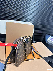 Colestore Louis Vuitton Be Alma Monogram 23 x 16 cm  - 6