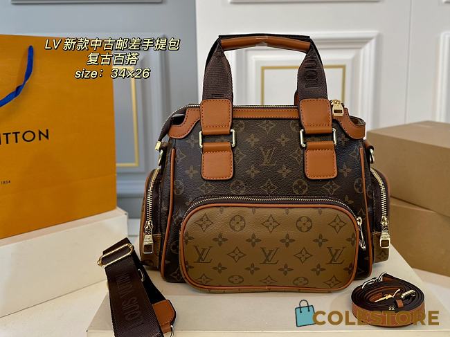 Colestore Louis Vuitton Handbag Brown 34 x 26 cm - 1