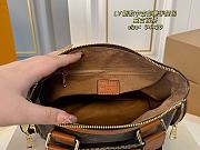 Colestore Louis Vuitton Handbag Brown 34 x 26 cm - 5