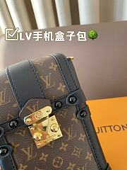 Colestore Louis Vuitton Pochette Trunk Verticale Monogram Black 12 x 18 cm - 6