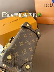 Colestore Louis Vuitton Pochette Trunk Verticale Monogram Brown 12 x 18 cm - 6