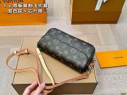 Colestore Louis Vuitton Wallet On Chain Ivy Monogram 22 x 11 cm  - 6