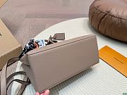 Colestore Louis Vuitton Petit Palais Beige 28*12*21cm - 4