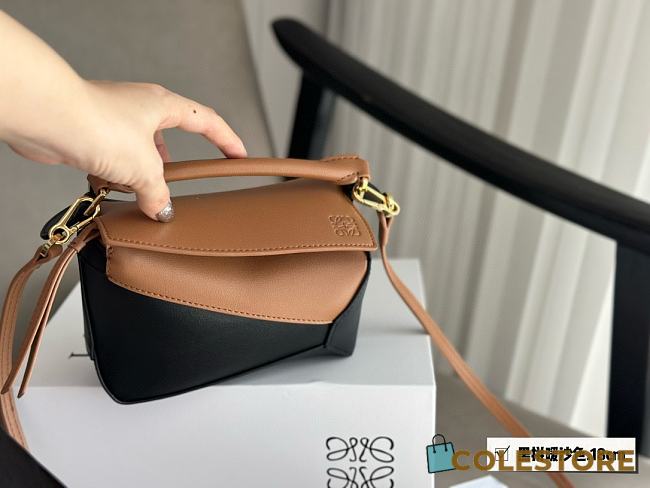Colestore Loewe Mini Puzzle Bag Black And Brown 18 x 11 cm - 1