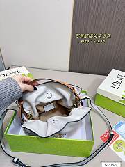 Colestore Loewe Flamenco Bag Ivory 23 x 18 cm - 2