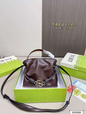 Colestore Loewe Flamenco Bag Chocolate 23 x 18 cm
