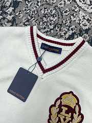 Colestore Louis Vuitton Embellished Wool Vest White 1AGJGW - 5