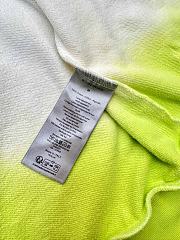 Colestore Dior & KAWS Reunite for Year of the Snake White Zip Up Coat - 5