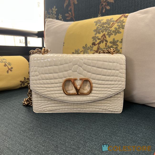 Colestore Valentino Garvani Vain Shoulder Bag In Crocodile Leather White 24 x 16 x 8 cm - 1