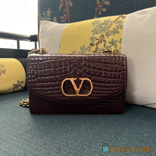 Colestore Valentino Garvani Vain Shoulder Bag In Crocodile Leather Dark Rouge 24 x 16 x 8 cm - 1