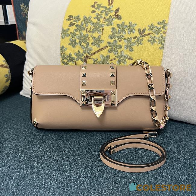 Colestore Valentino Garavani Rockstud leather shoulder bag Beige 26 x 13 x 7 cm - 1