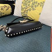 Colestore Valentino Garavani Rockstud leather shoulder bag Black 26 x 13 x 7 cm - 4