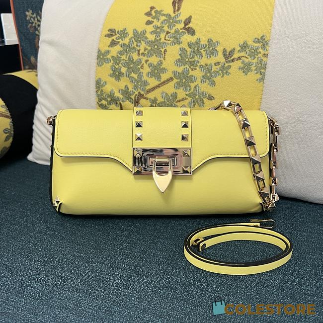 Colestore Valentino Garavani Rockstud leather shoulder bag Yellow 26 x 13 x 7 cm - 1