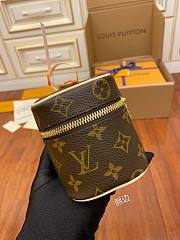 Colestore Louis Vuitton Nice Nano Toiletry Bag Brown 14x10.2x8.5CM - 5