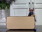Colestore Louis Vuitton x Takashi Murakami GM Cosmetic Pouch New 25SS White 27 x 18 x9 cm - 6