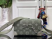 Colestore Louis Vuitton Steamer Grey 11 x 6.5 x 18 cm - 1