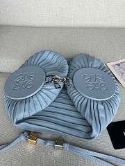 Colestore Loewe Bracelet Pouch in pleated nappa lambskin Blue 25 x 10 x 10 cm  - 2